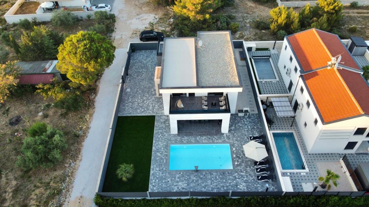 Villa Mila Vrsi Buitenkant foto