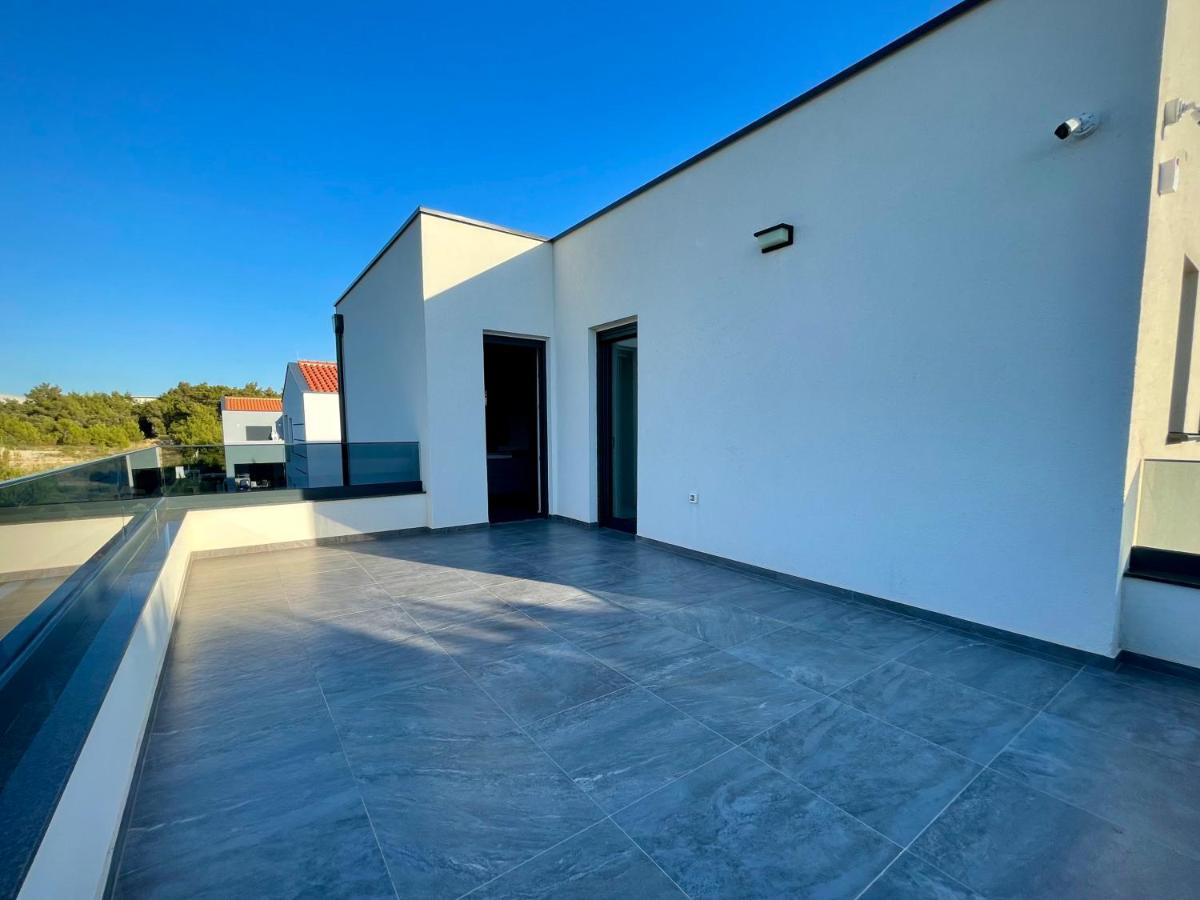 Villa Mila Vrsi Buitenkant foto
